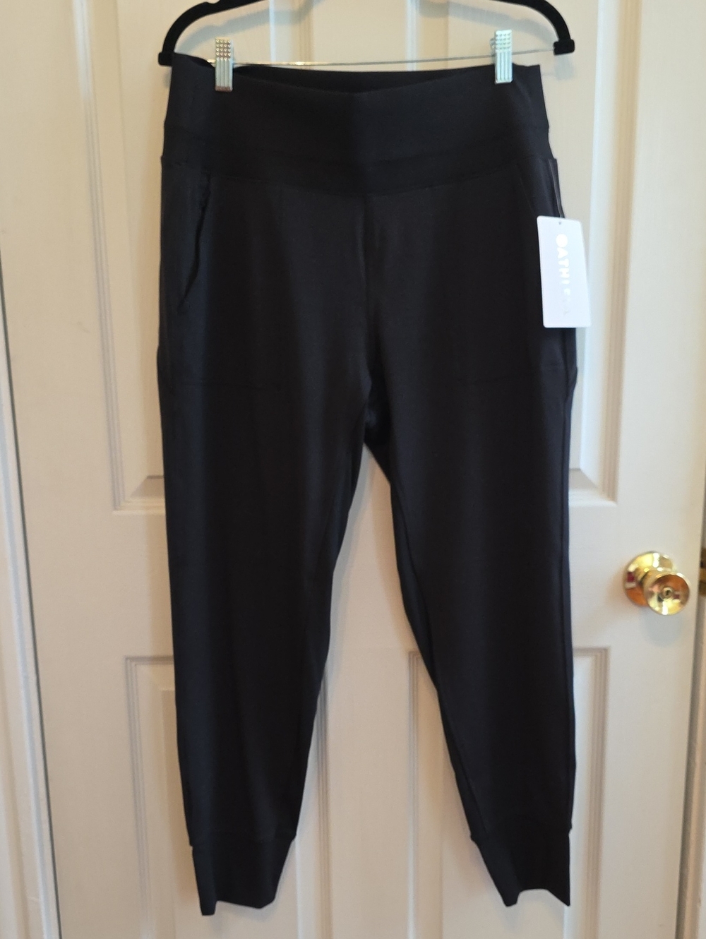Athleta Venice Jogger with Side Pockets